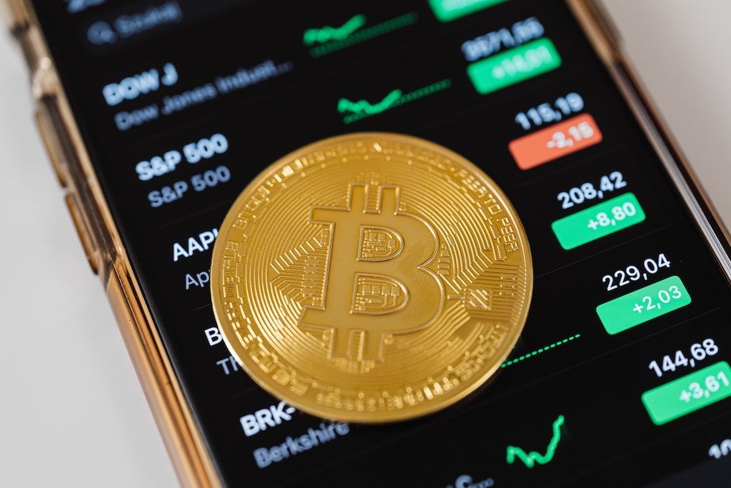 krypto investieren steuern in bitcoin kurs investieren