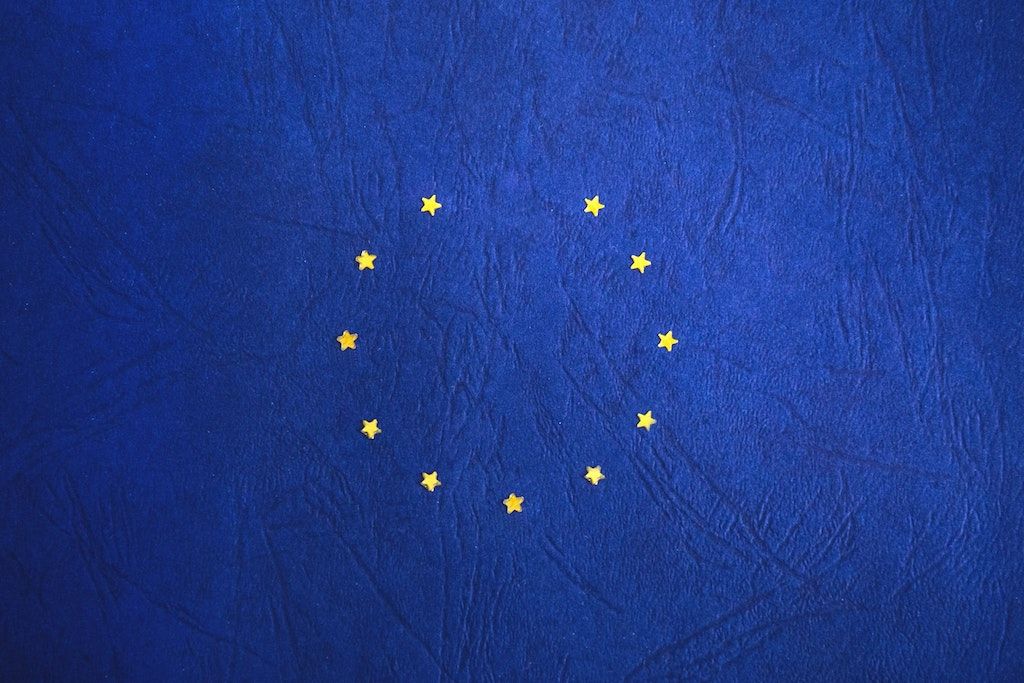 EU-Kommission wird zur Gefahr für Neobroker: Gebührenmodell soll verboten werden
