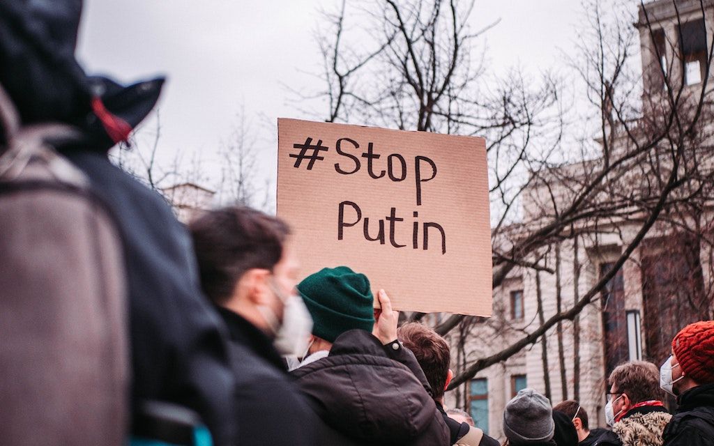 Russland-Sanktionen durch den Westen: Was droht Anlegern?