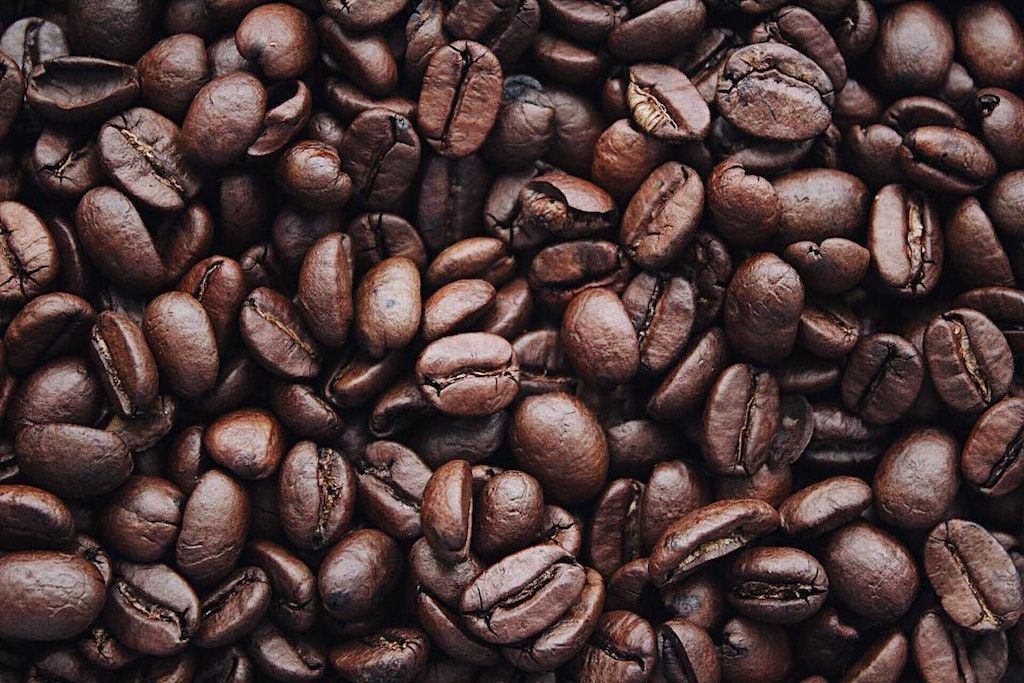 Kaffee-Aktien & ETFs: Heißer Trend für Koffein-Anhänger? ☕